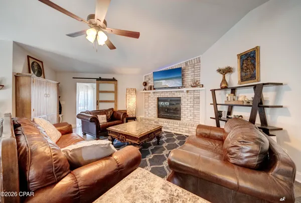 $2,700 | 707 Plantation Circle, Panama City, FL 32404