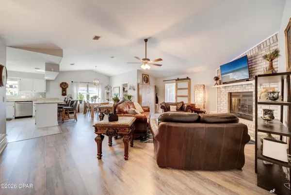 $2,700 | 707 Plantation Circle, Panama City, FL 32404