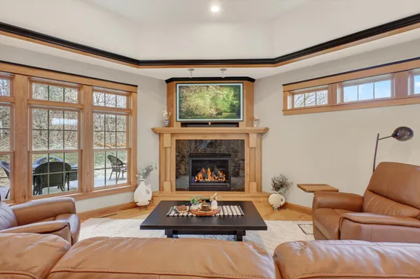 $699,900 | 55 Bluegrass Drive, Alexandria, MN 56308