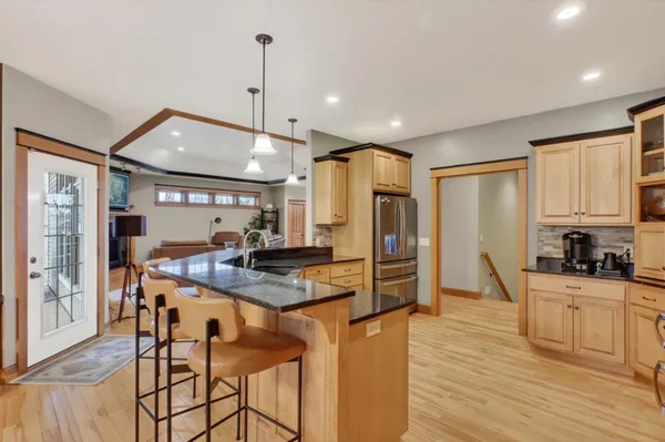 $699,900 | 55 Bluegrass Drive, Alexandria, MN 56308