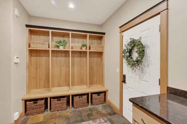 $699,900 | 55 Bluegrass Drive, Alexandria, MN 56308