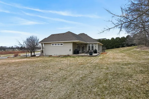 $699,900 | 55 Bluegrass Drive, Alexandria, MN 56308