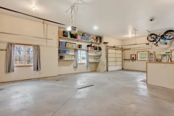 $699,900 | 55 Bluegrass Drive, Alexandria, MN 56308