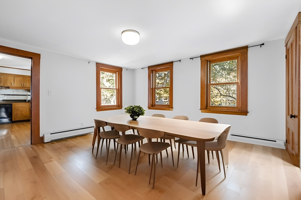 152 Spring Street Cambridge, MA 02141 - Photo 3 of 24
