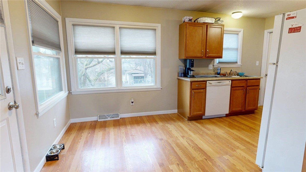 4335 East Du Frain Avenue Decatur, IL 62526 - Photo 8 of 22 Gallery Image 8