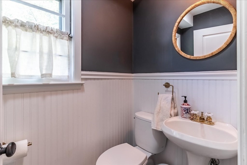 36 Fisher Road Southborough, MA 01772 - Photo 17 of 42