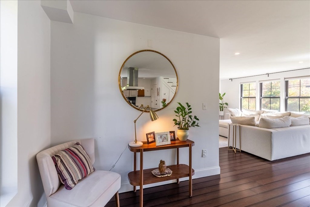 36 Fisher Road Southborough, MA 01772 - Photo 5 of 42