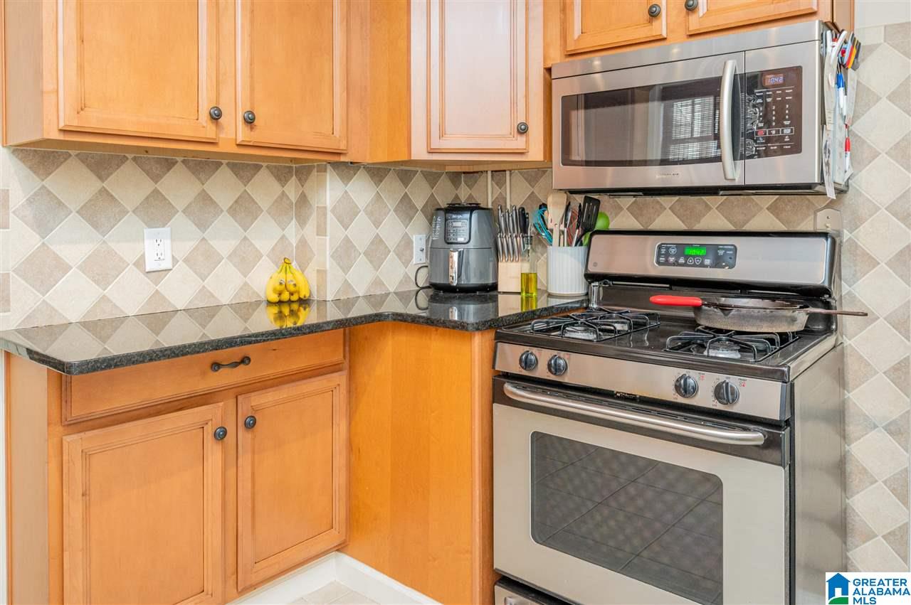 1007 Irving Road Birmingham, AL 35209 - Photo 21 of 44