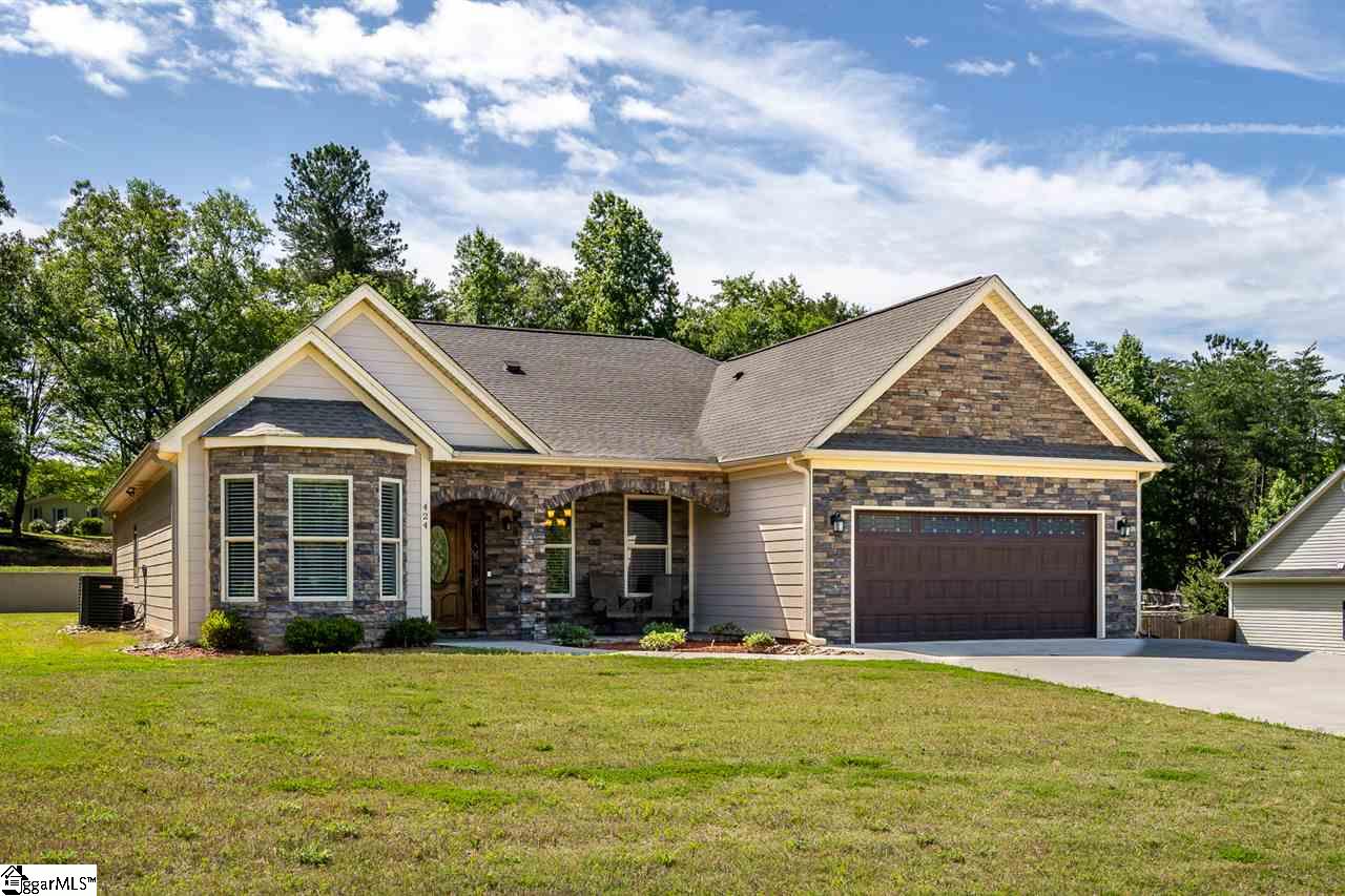 424 St Paul Road Easley, SC 29642 - Photo 3 of 36