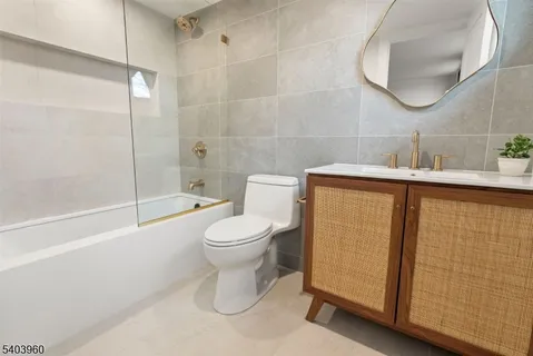 $1,595,000 | 112 Valley Road, Unit A, Montclair, NJ 07042