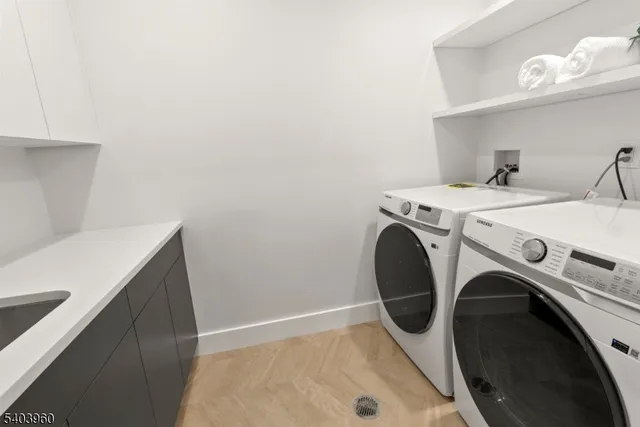 $1,595,000 | 112 Valley Road, Unit A, Montclair, NJ 07042