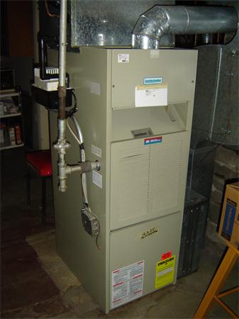 182 Riverton Road Springfield, MA 01109 - Photo 10 of 14 a view of water heater room