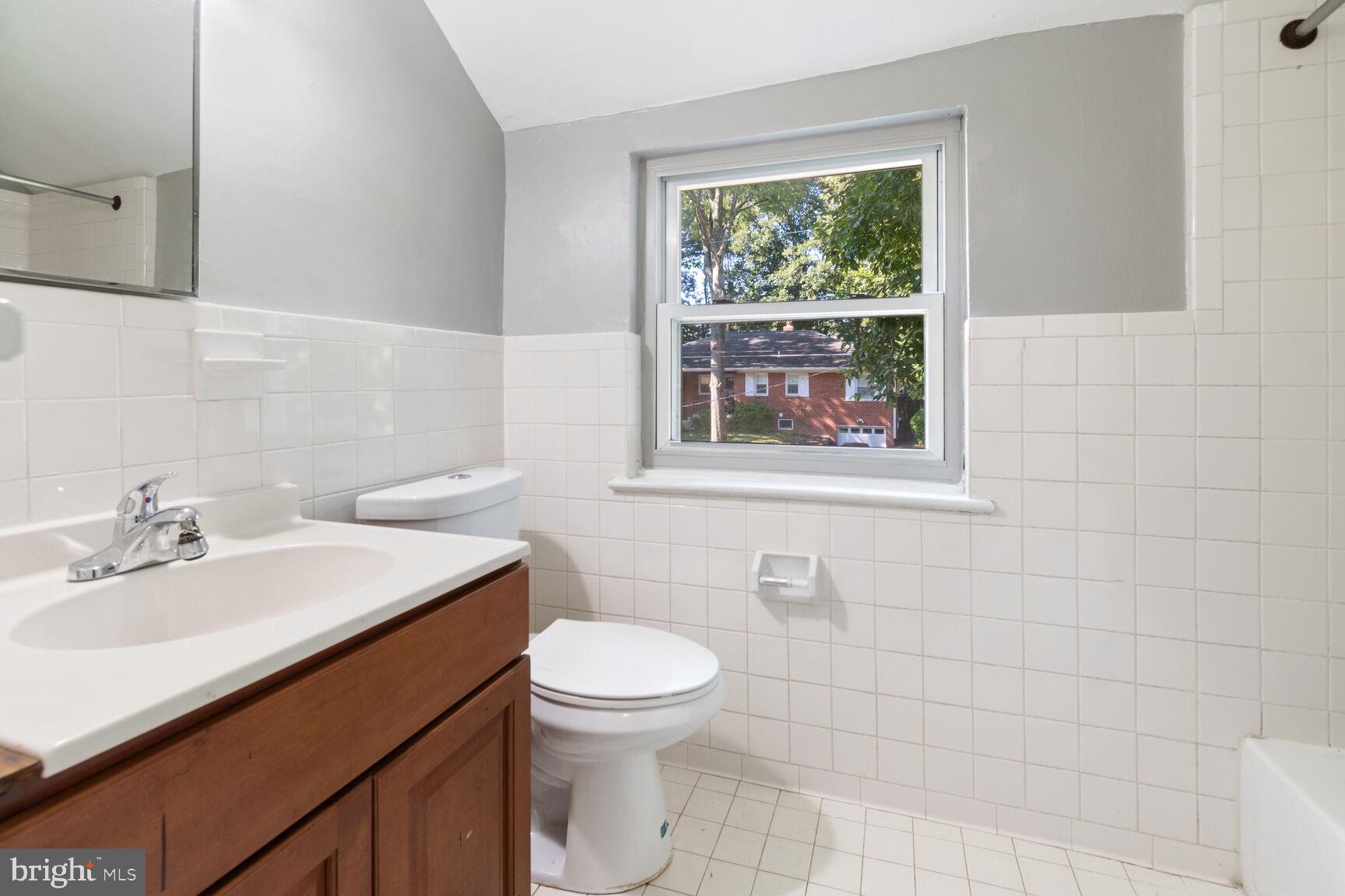 9017 Sudbury Road Silver Spring, MD 20901 - Photo 17 of 27