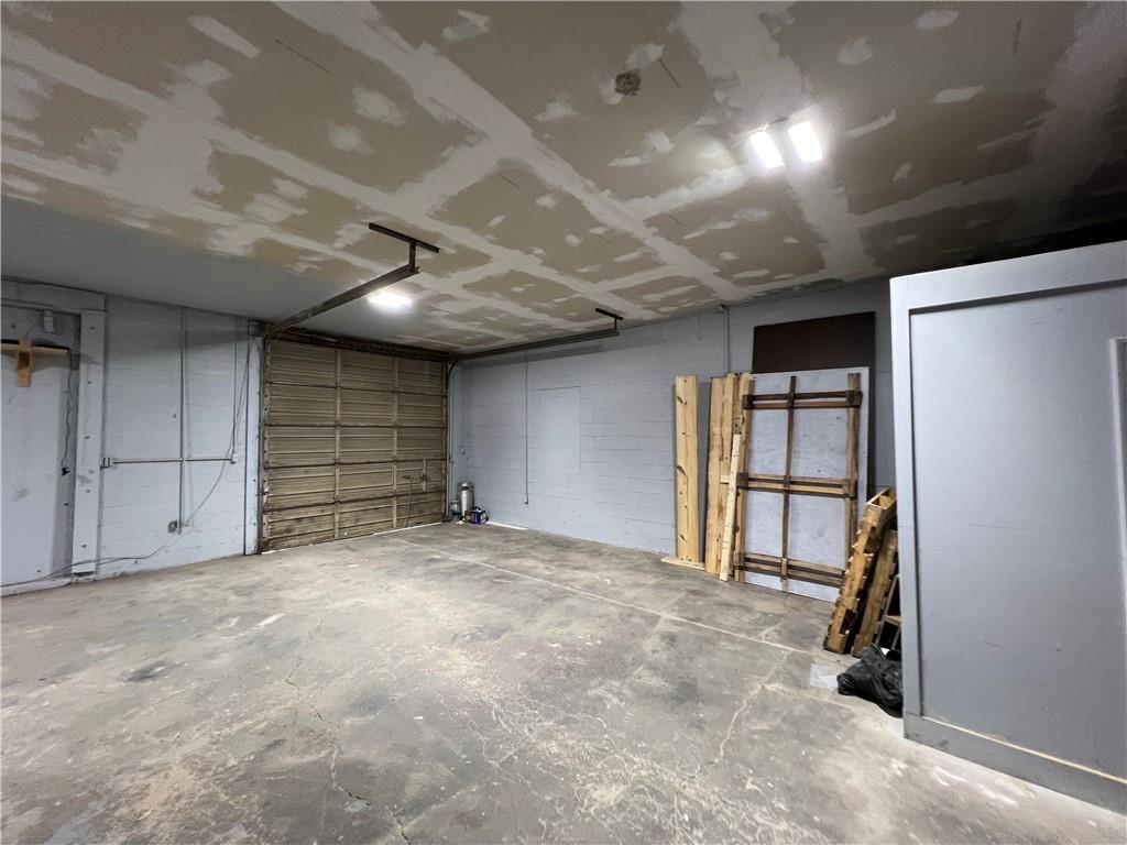 5536 Jackson Trail Road Hoschton, GA 30548 - Photo 13 of 41 a view of an empty room