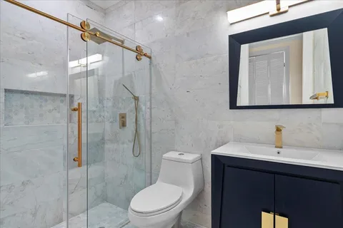 $2,750,000 | 1338 Breakers W Boulevard, West Palm Beach, FL 33411