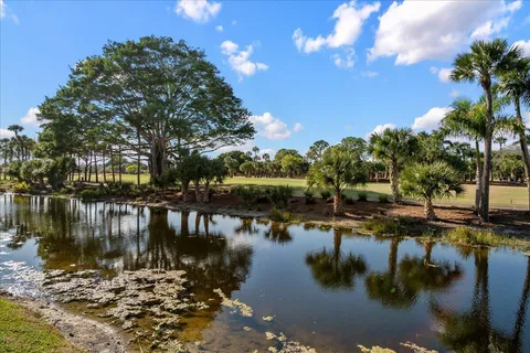 $2,750,000 | 1338 Breakers W Boulevard, West Palm Beach, FL 33411