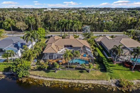 $2,750,000 | 1338 Breakers W Boulevard, West Palm Beach, FL 33411