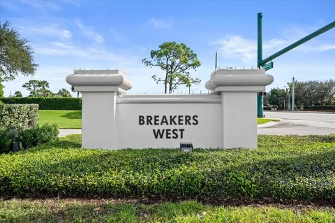 $2,750,000 | 1338 Breakers W Boulevard, West Palm Beach, FL 33411
