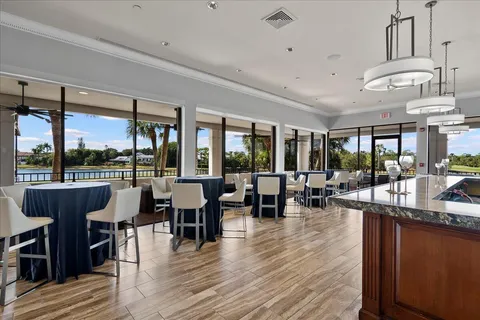 $2,750,000 | 1338 Breakers W Boulevard, West Palm Beach, FL 33411