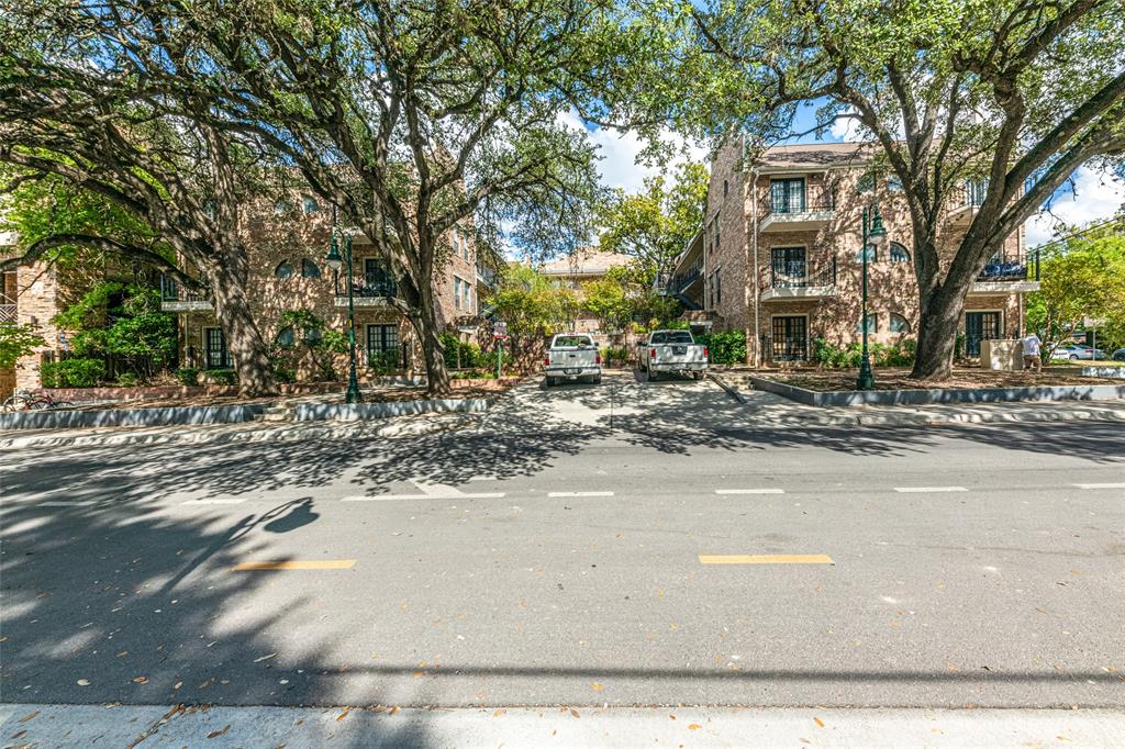 2801 Rio Grande Street, Unit 202 Austin, TX 78705 - Photo 1 of 38