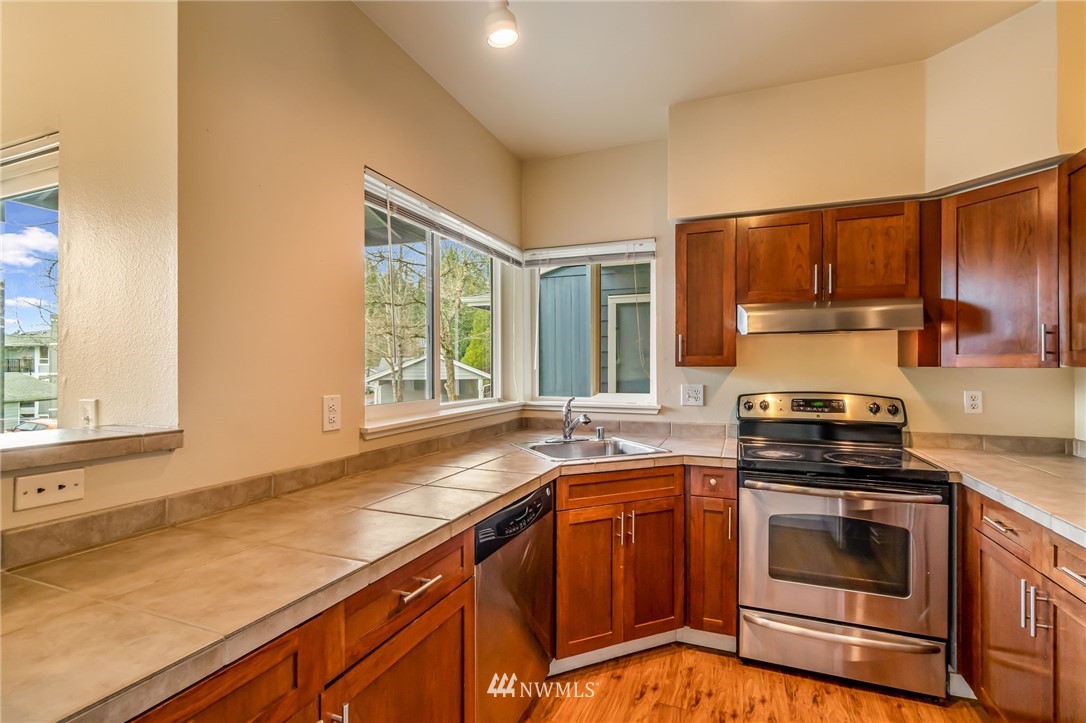 3918 243rd Place Southeast, Unit F103 Bothell, WA 98021 - Photo 13 of 29