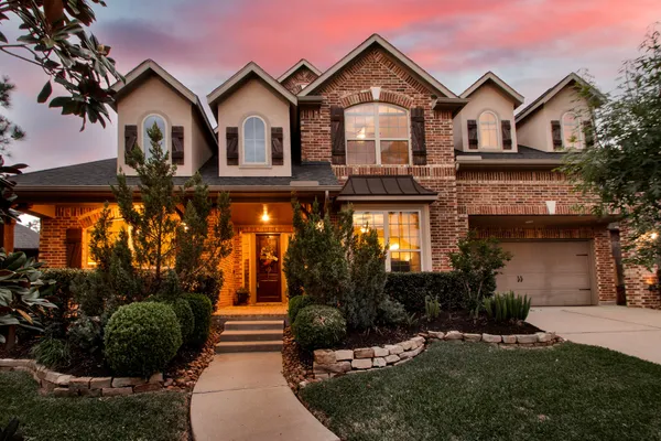 $675,000 | 210 Chirping Squirrel Court, Pinehurst, TX 77362