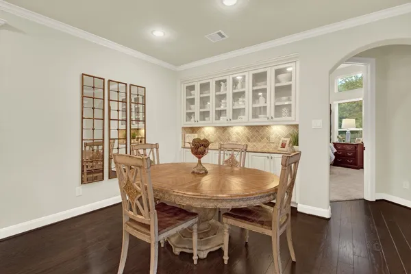 $675,000 | 210 Chirping Squirrel Court, Pinehurst, TX 77362