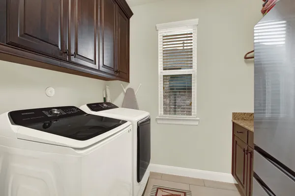 $675,000 | 210 Chirping Squirrel Court, Pinehurst, TX 77362