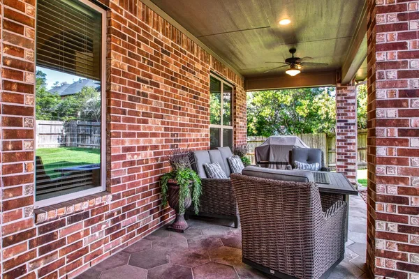 $675,000 | 210 Chirping Squirrel Court, Pinehurst, TX 77362