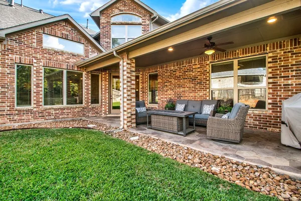 $675,000 | 210 Chirping Squirrel Court, Pinehurst, TX 77362