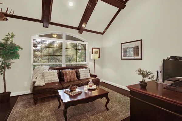 $675,000 | 210 Chirping Squirrel Court, Pinehurst, TX 77362