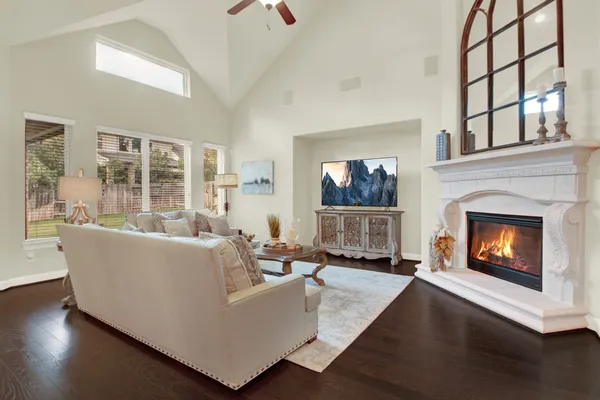 $675,000 | 210 Chirping Squirrel Court, Pinehurst, TX 77362