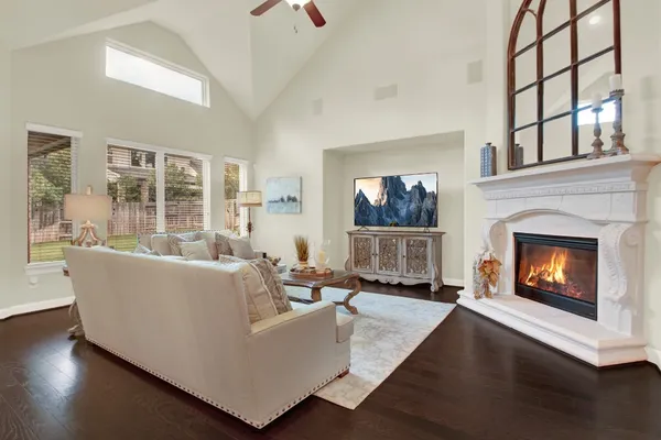 $675,000 | 210 Chirping Squirrel Court, Pinehurst, TX 77362