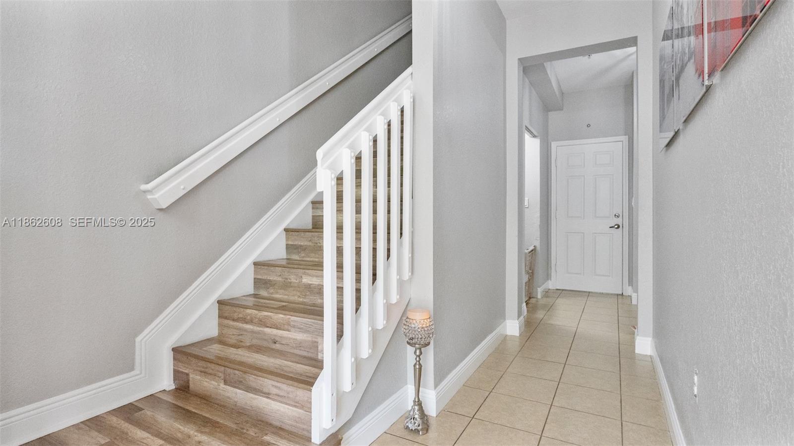 2547 Southwest 119th Terrace Miramar, FL 33025 - Photo 3 of 41 a view of entryway