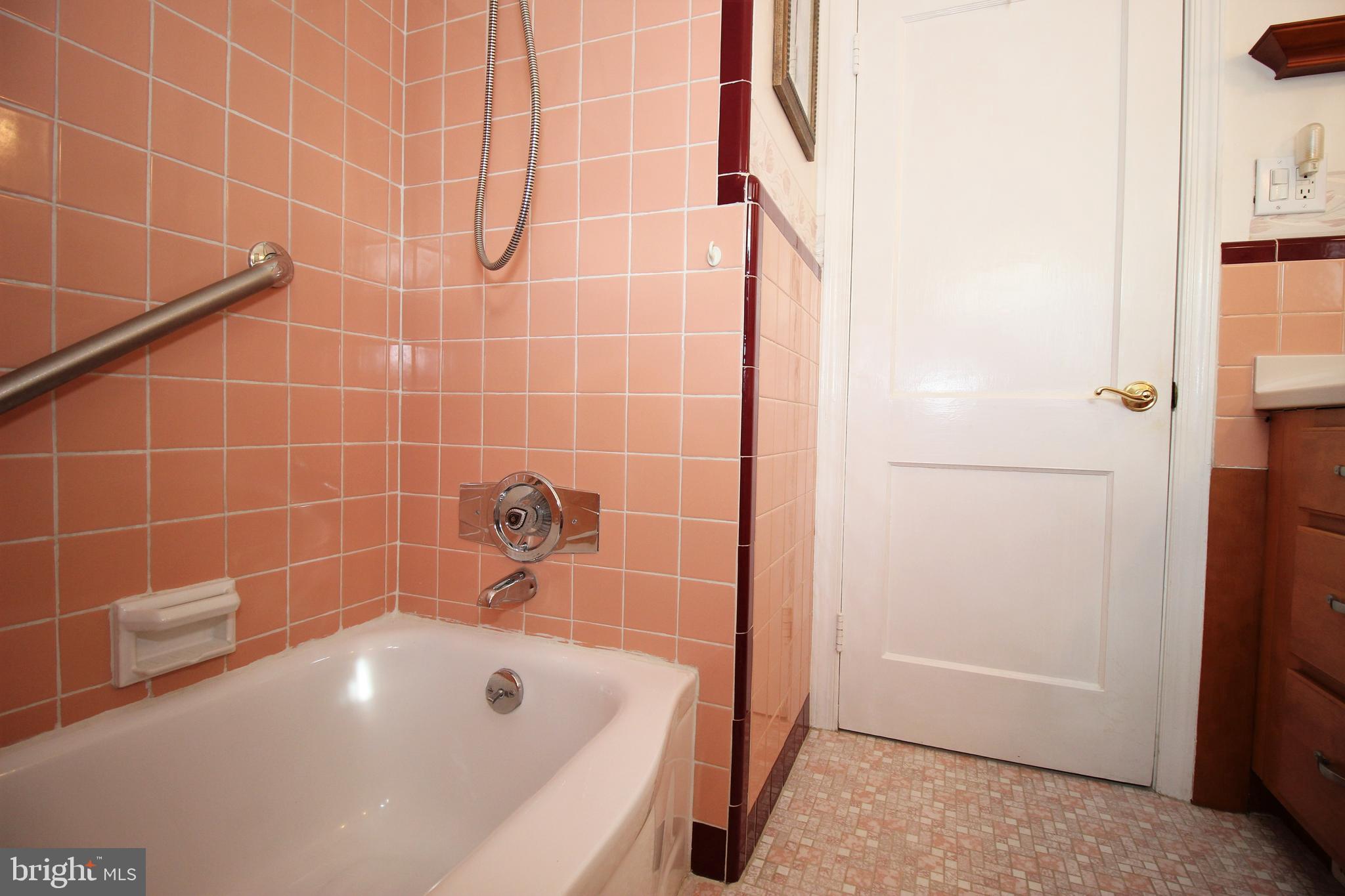 18 Fairhill Road Morton, PA 19070 - Photo 24 of 27