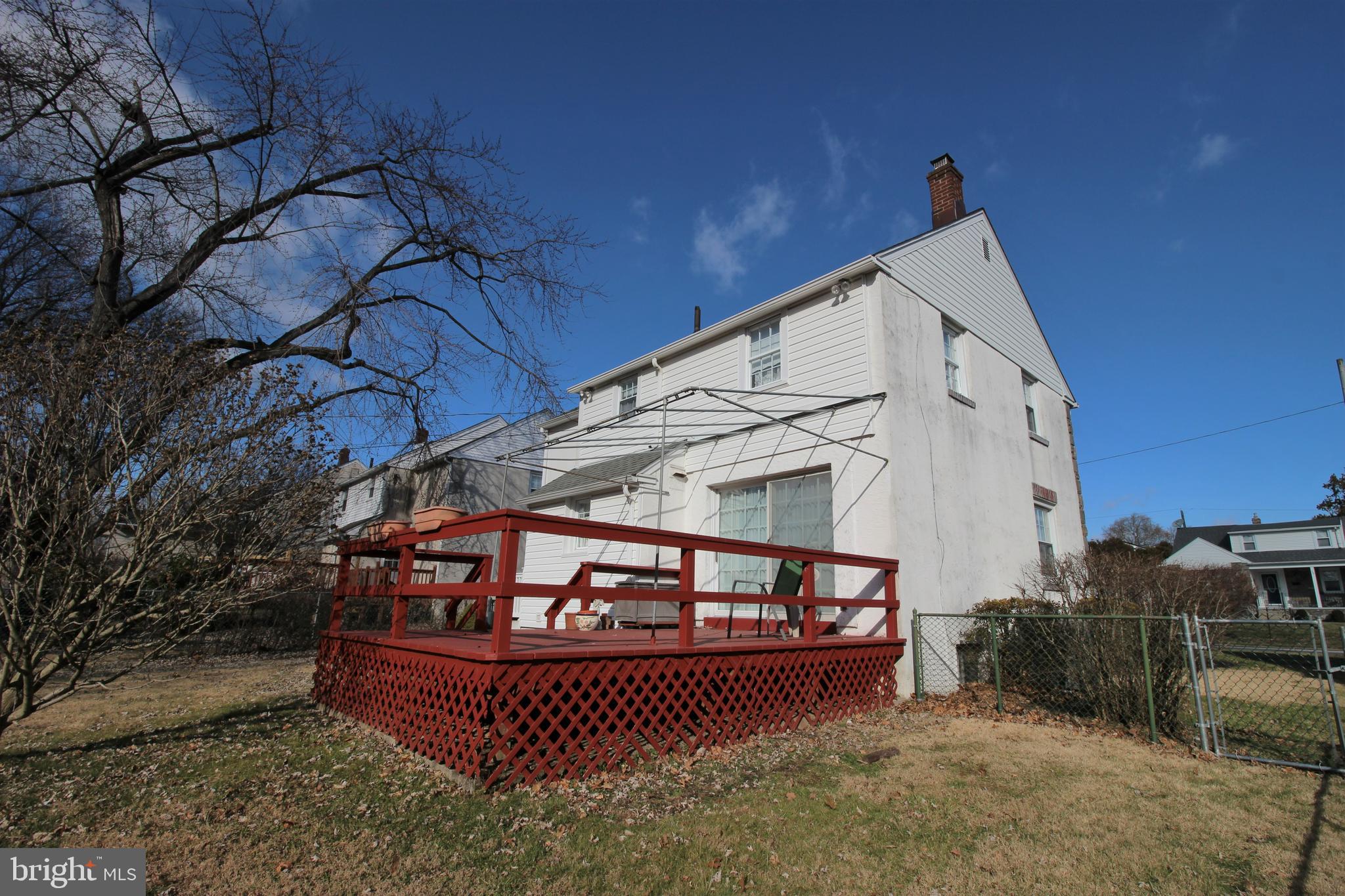 18 Fairhill Road Morton, PA 19070 - Photo 3 of 27