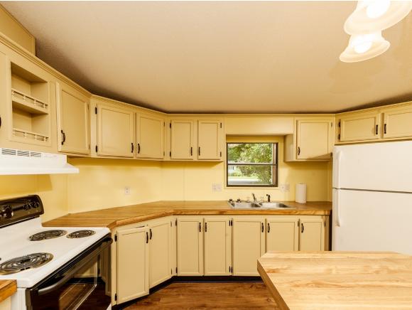 331 Sanford Road Wells, ME 04090 - Photo 11 of 28