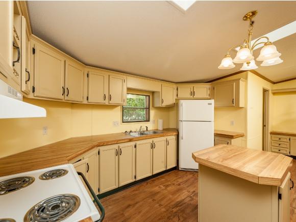 331 Sanford Road Wells, ME 04090 - Photo 12 of 28