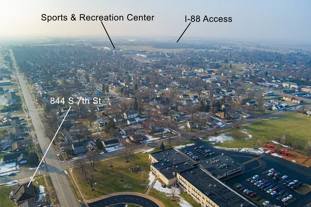 $285,000 | 844 South 7th Street, DeKalb, IL 60115