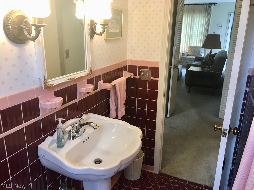 1900 Stabler Road Akron, OH 44313 - Photo 22 of 34 Gallery Image 22