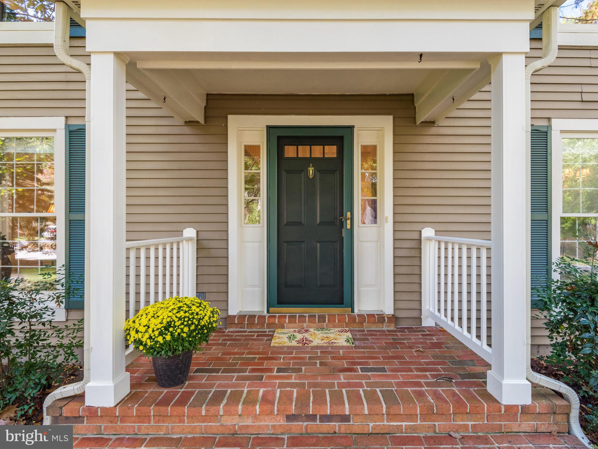 11617 Deer Forest Road Reston, VA 20194 - Photo 2 of 30 Exterior (Front)