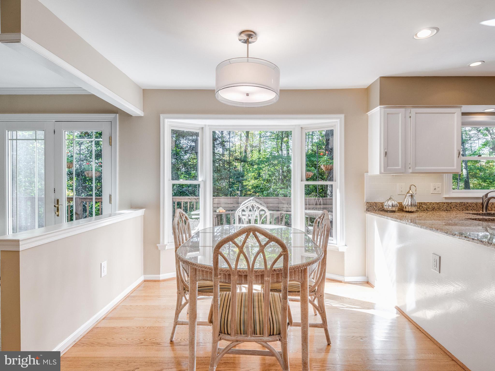 11617 Deer Forest Road Reston, VA 20194 - Photo 10 of 30 Kitchen