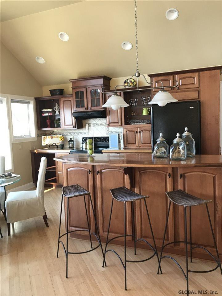 51 Island View Road Colonie, NY 12047 - Photo 11 of 25 Photo 11