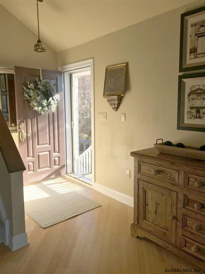 51 Island View Road Colonie, NY 12047 - Photo 5 of 25 Photo 5