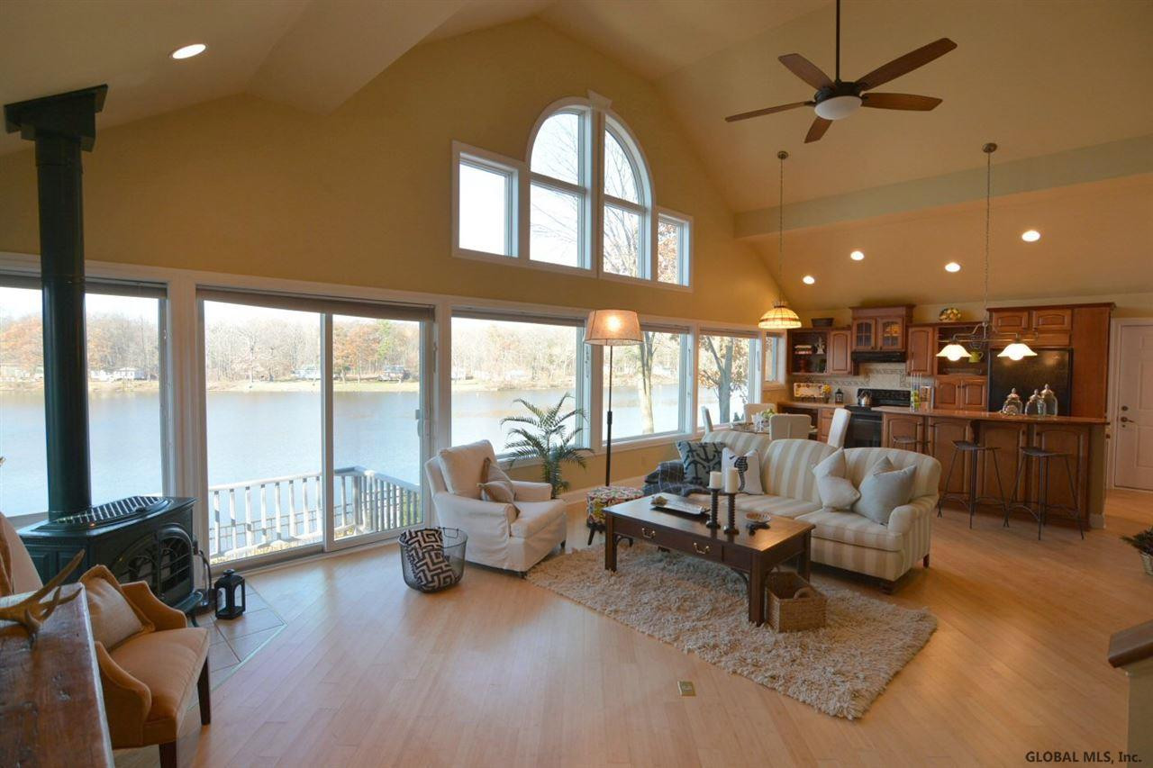51 Island View Road Colonie, NY 12047 - Photo 8 of 25 Photo 8