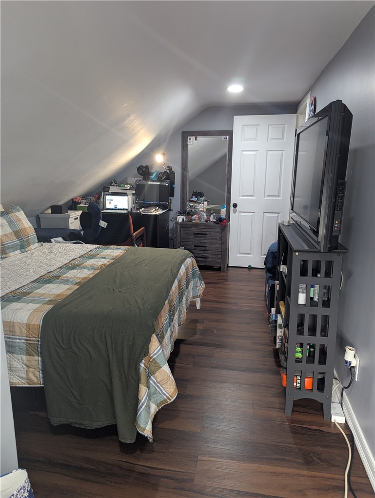 123 Laban Street Providence, RI 02909 - Photo 24 of 42