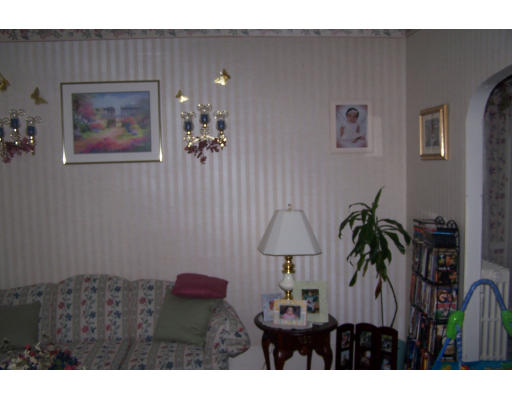 43 Shepton Street Boston, MA 02124 - Photo 5 of 8 Gallery Image 5