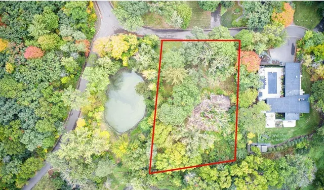 $1,315,000 | 1130 Park Ridge Drive West, Minnetonka, MN 55305