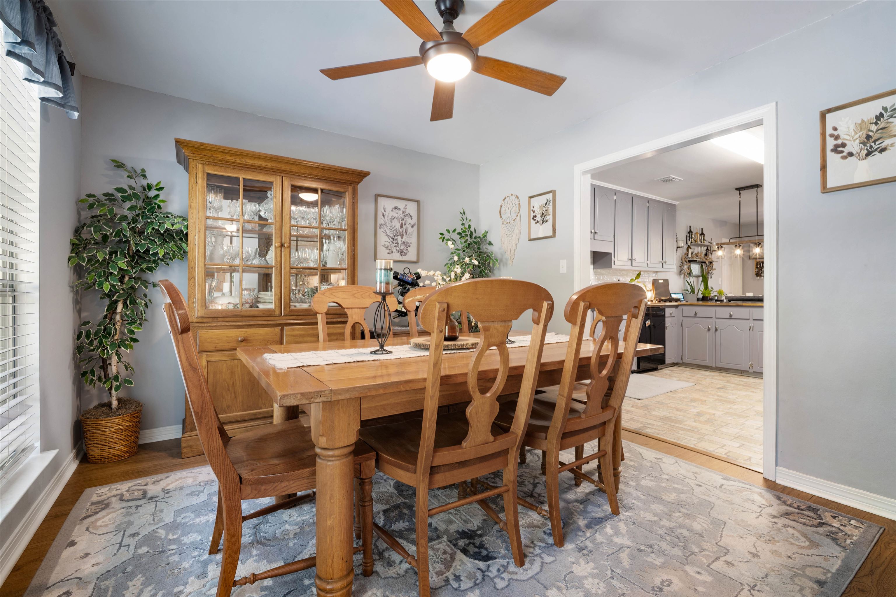 110 Lakeview Loop Daphne, AL 36526 - Photo 14 of 40 Dining Area