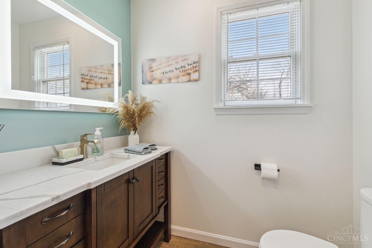 3907 Fulton Grove Road Cincinnati, OH 45245 - Photo 27 of 39 Gallery Image 27
